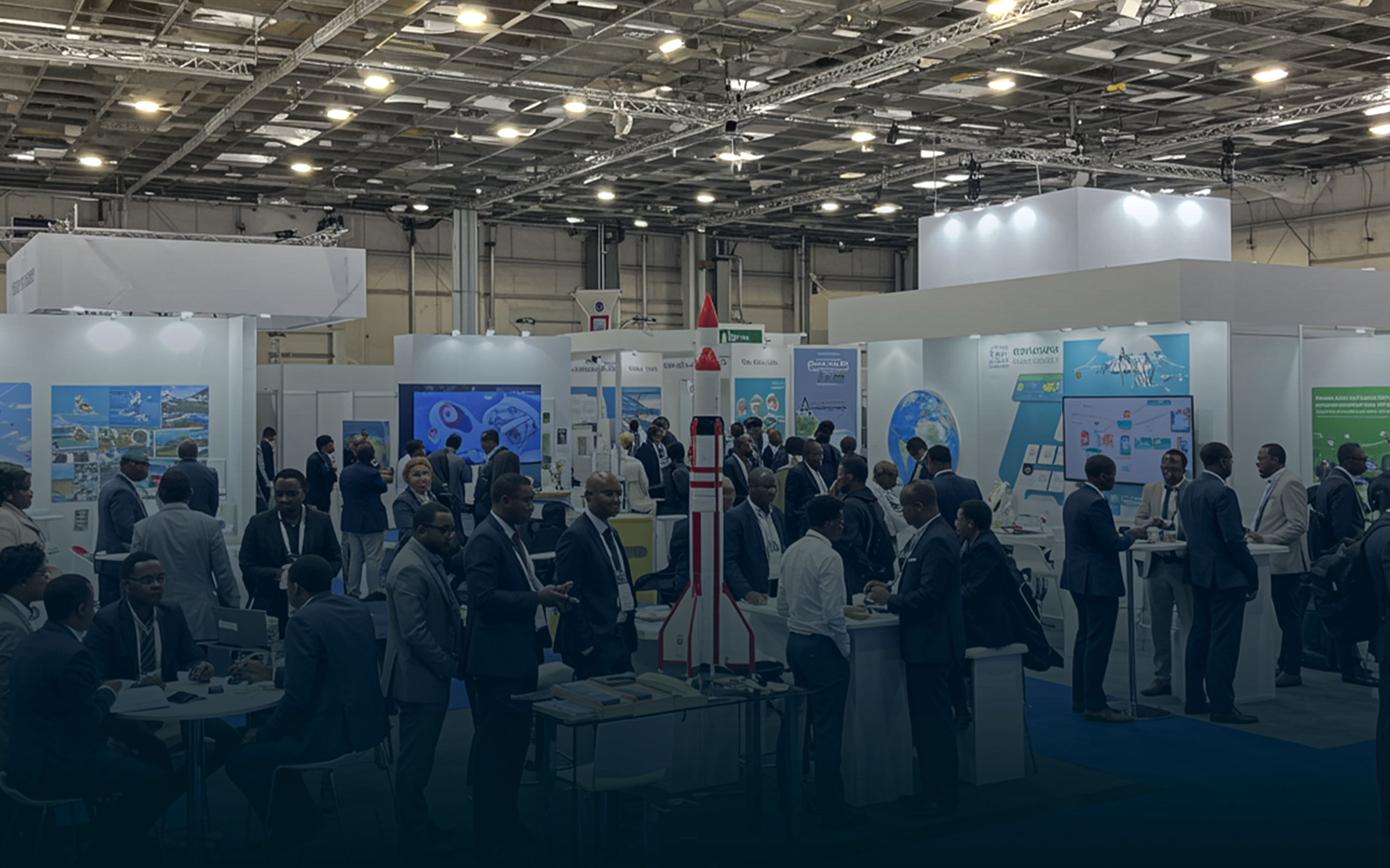 Astronaute dans l'espace - À propos d'ASPEX 2026 Africa Space Expo